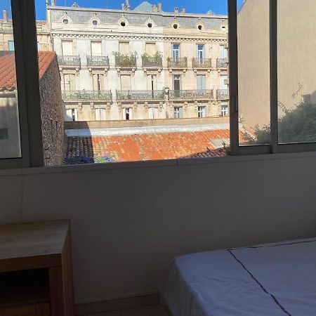 Appartement Studio meublé Sète hypercentre, Canal Royal, Halles Extérieur photo